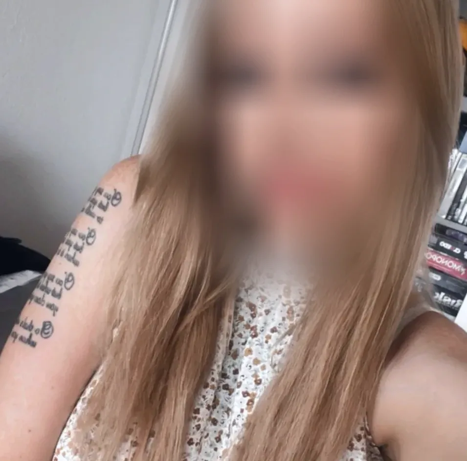Therese, 30